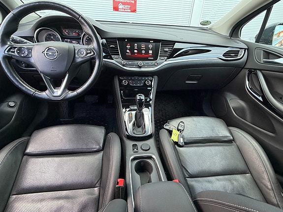 Opel Astra 23 of 28