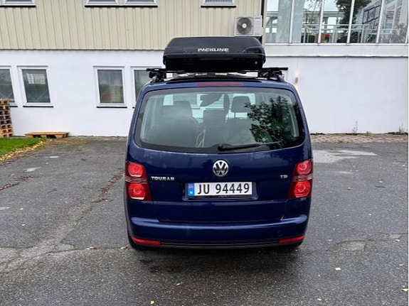 Volkswagen Touran 7 of 25