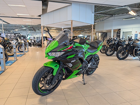 Kawasaki Ninja 650 4 of 6