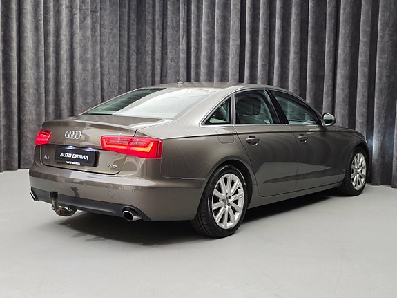 Audi A6 7 of 30