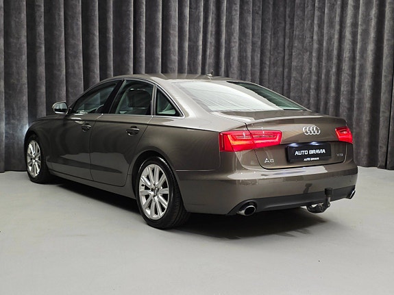 Audi A6 5 of 30