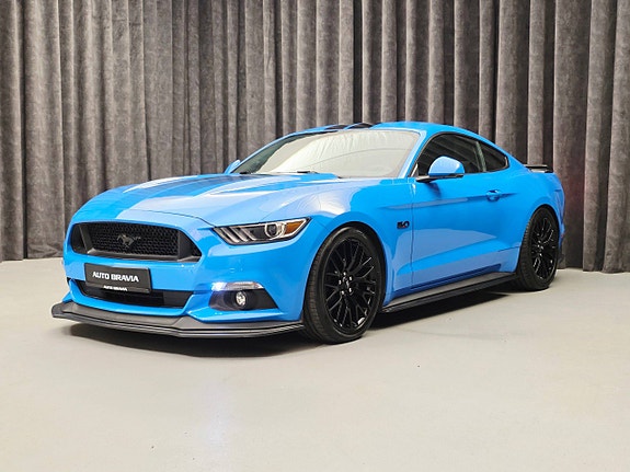 Ford Mustang 3 of 30