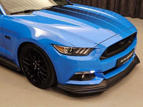 Ford Mustang 10 of 30