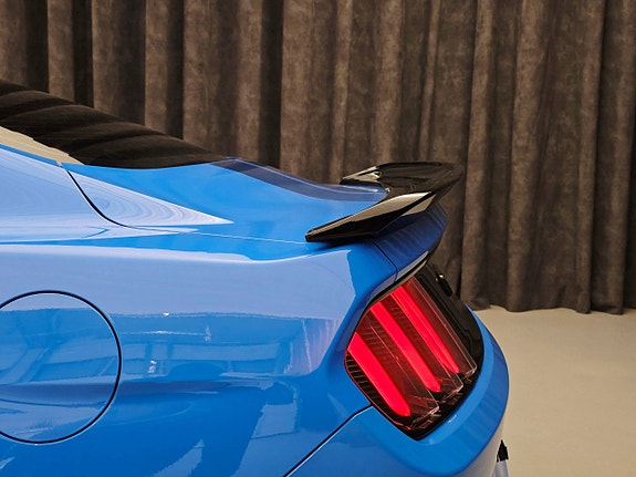 Ford Mustang 15 of 30