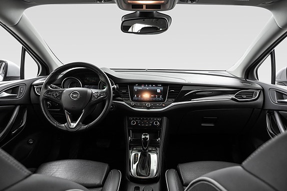 Opel Astra 18 of 26