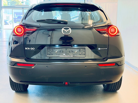 Mazda MX-30 5 of 16