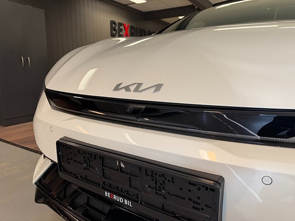 Kia EV6 7 of 30