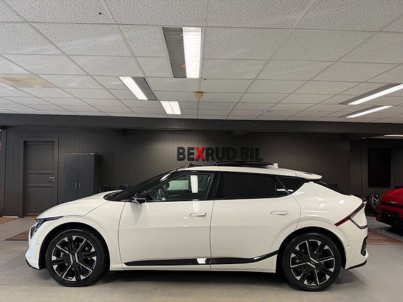 Kia EV6 2 of 30
