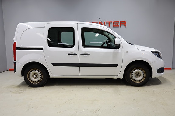 Mercedes-Benz Citan 3 of 12