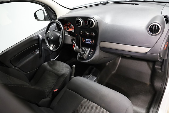 Mercedes-Benz Citan 9 of 12