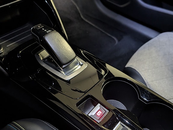 Peugeot e-208 19 of 25