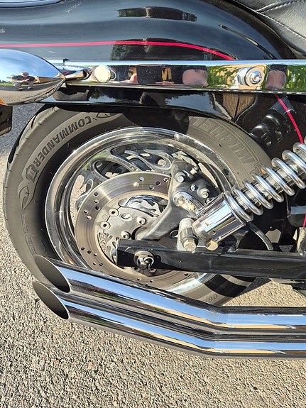 Harley-Davidson FXDWG Dyna Wide Glide 5 of 9