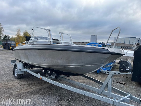 2013 Båt - 17 fot - Buster LX med 60 HK Yamaha 2 of 22