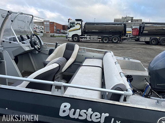 2013 Båt - 17 fot - Buster LX med 60 HK Yamaha 15 of 22