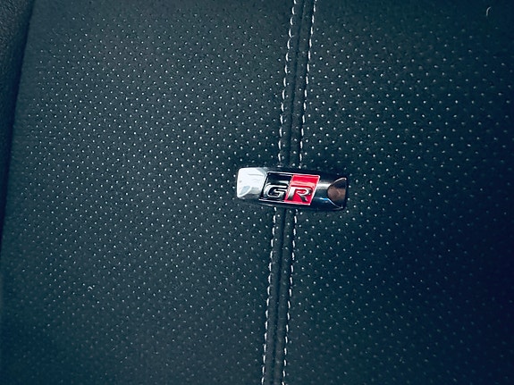 Toyota Yaris 24 of 29