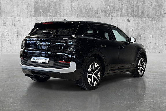 Ford Explorer 5 of 27