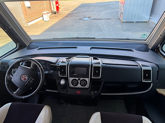 Pilote G 742 XLC 11 of 28