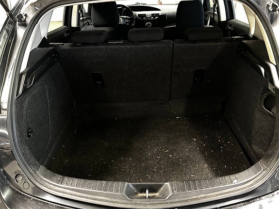 Mazda 3 7 of 28