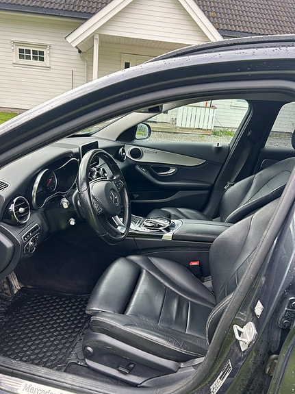 Mercedes-Benz C250 d 11 of 14