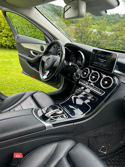 Mercedes-Benz C250 d 7 of 14