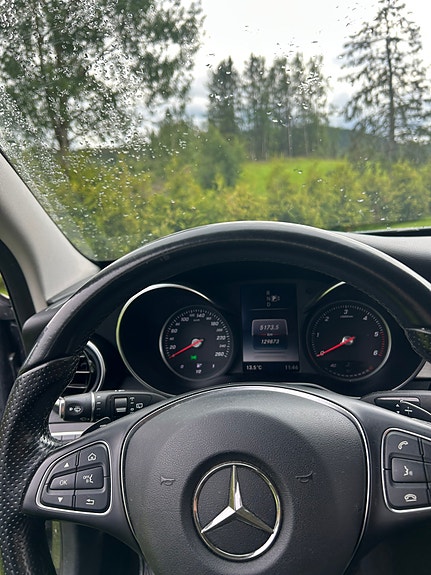 Mercedes-Benz C250 d 6 of 14