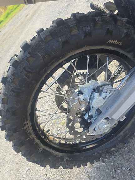 Husqvarna 701 Enduro 6 of 12