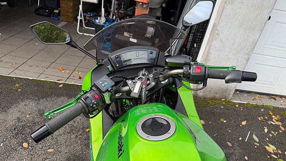 Kawasaki ER 6 F 5 of 24