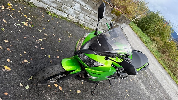 Kawasaki ER 6 F 4 of 24