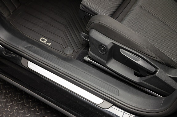 Audi Q4 e-tron 13 of 25