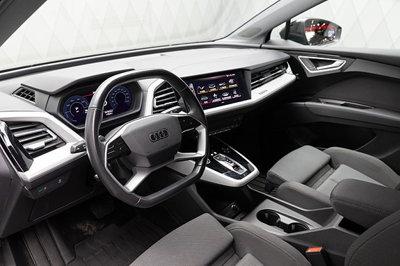 Audi Q4 e-tron 16 of 25