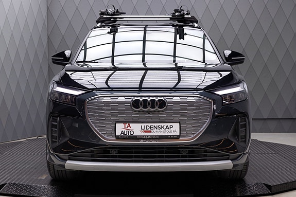 Audi Q4 e-tron 4 of 25