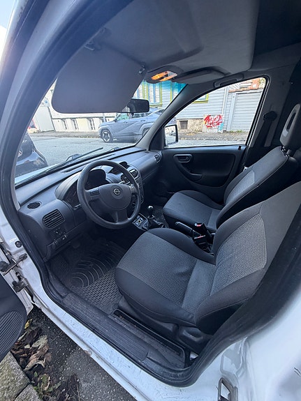 Opel Combo 11 of 14