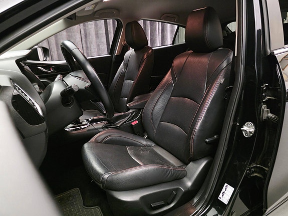 Mazda 3 14 of 30