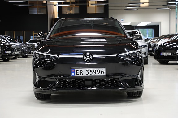 Volkswagen ID.7 3 of 30