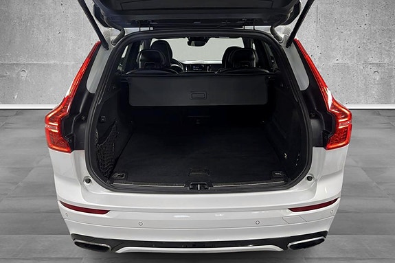 Volvo XC60 23 of 30
