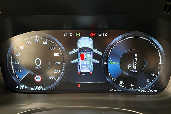 Volvo XC60 14 of 30