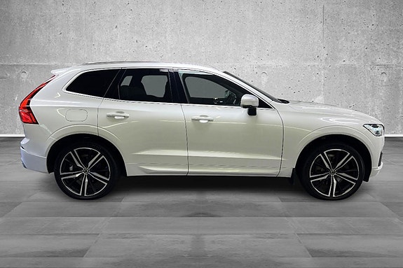 Volvo XC60 4 of 30