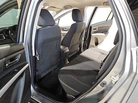 Suzuki SX4 S-Cross 30 of 30