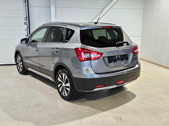Suzuki SX4 S-Cross 10 of 30
