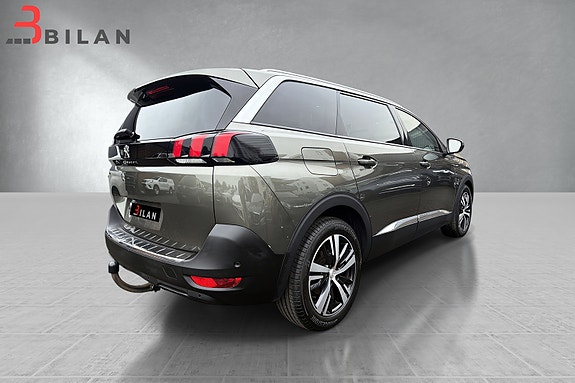 Peugeot 5008 10 of 30