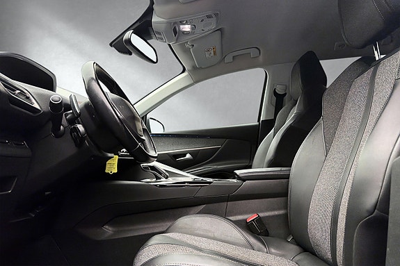 Peugeot 5008 16 of 30