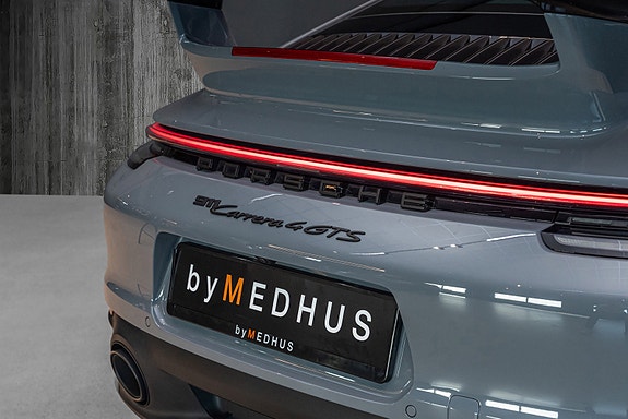 Porsche 911 Carrera 4 GTS 7 of 30