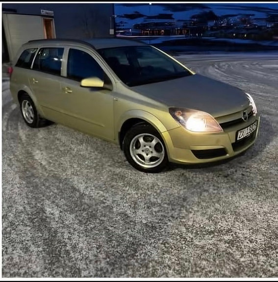 Opel Astra 2 of 8