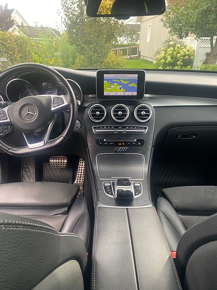 Mercedes-Benz GLC220 d 7 of 10