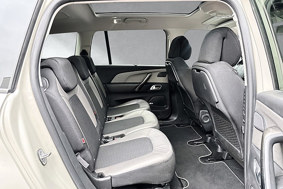 Citroen Grand C4 Picasso 13 of 30
