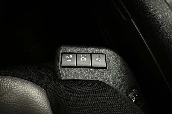 Citroen Grand C4 Picasso 28 of 30
