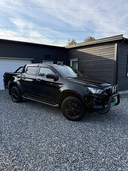 Isuzu D-max 4 of 9