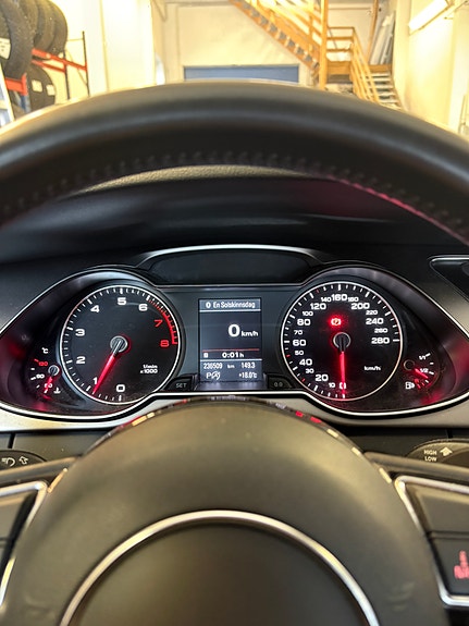 Audi A4 allroad 7 of 17
