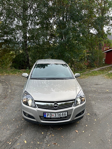 Opel Astra 3 of 10