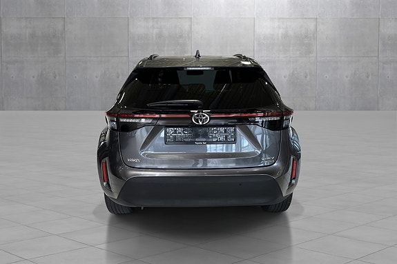 Toyota Yaris Cross 4 of 19